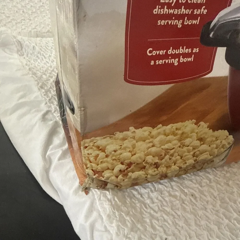 West Bend 82505 Stir Crazy 6 Qt Popcorn Popper New Open Box Red